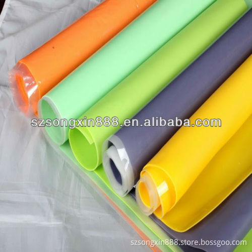 Rolling silicone sheet in various colors